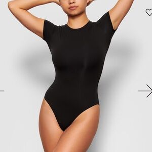 SKIMS Everyone Black T-Shirt Bodysuit